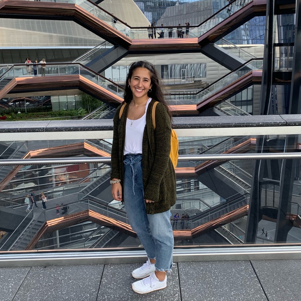 Meet your Posher, Celina